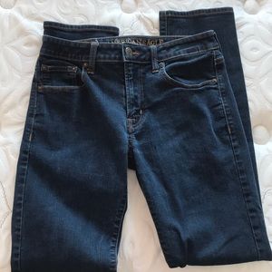 American Eagle Outfitters 32W-34L Slim Straight